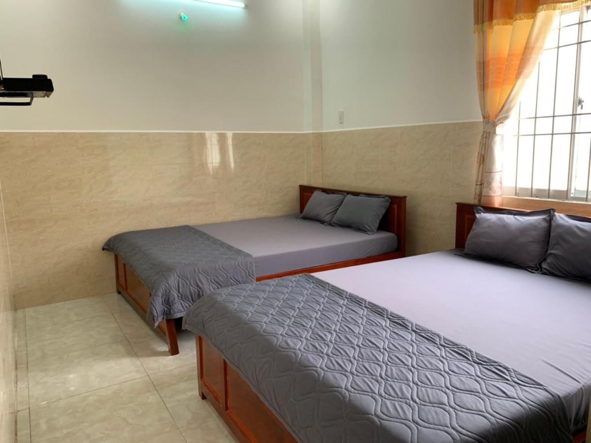 Bed and Breakfast Nha Nghi Ty Hoa Nam Du Esterno foto