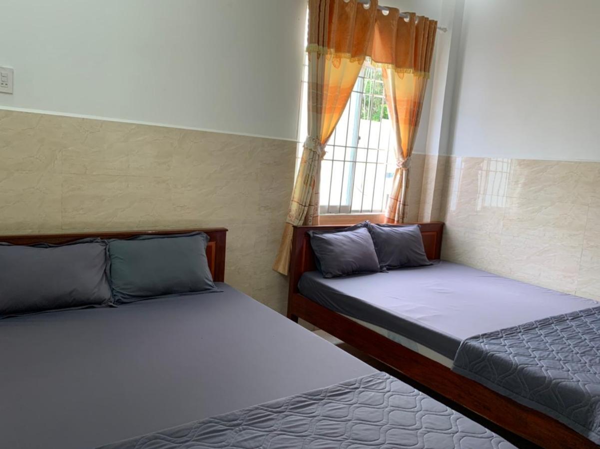 Bed and Breakfast Nha Nghi Ty Hoa Nam Du Esterno foto